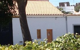 Casa Na Vila Histórica De Mourão
